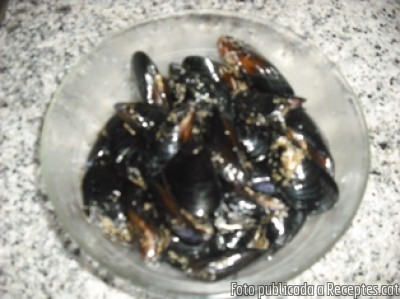 Musclos de roca amb vinagreta de llimona